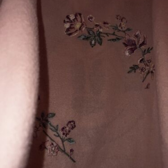 Disney Mickey Mouse Crew Neck Sweatshirt Med Embroidered Flowers Cotton On pink - Picture 7 of 7